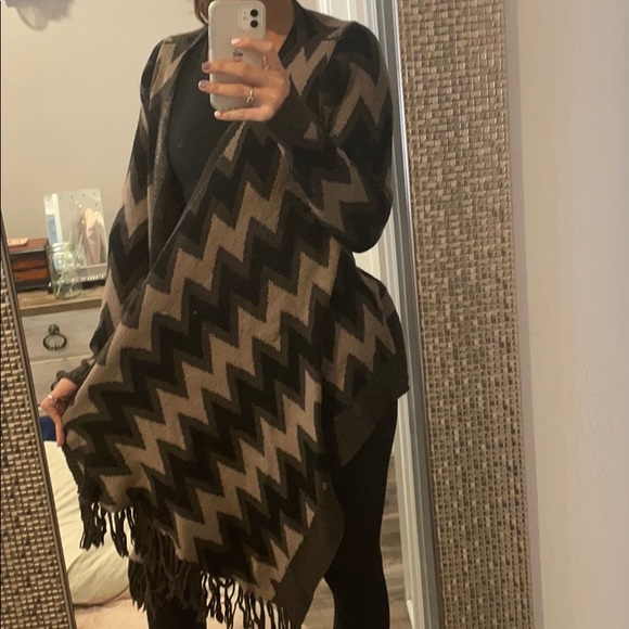 Camo colored sweater - Picture 2 of 3